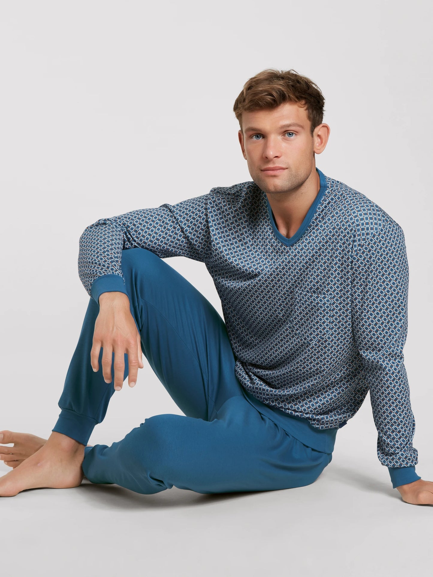 CALIDA Men's V Neck Cotton Knit Cuffs Pajamas Set 43786