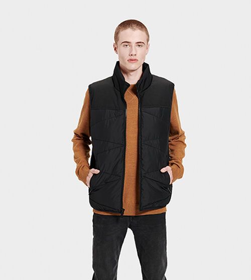 UGG Curtis Puffer Vest 1103621 In Black