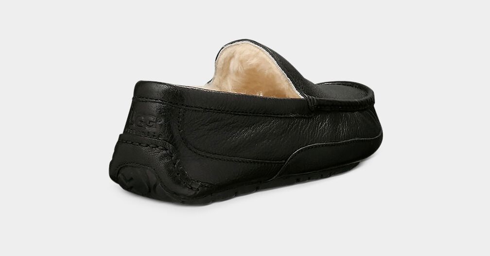 UGG Men's Ascot Leather Black Slipper style #5379